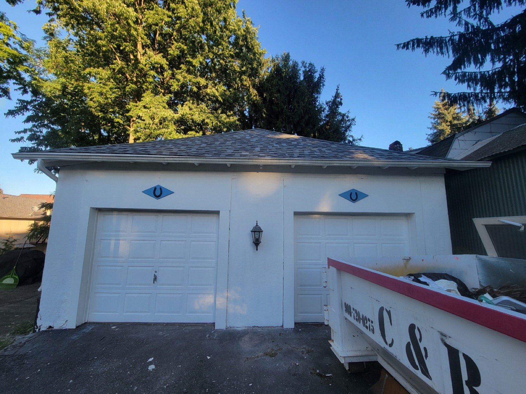 Finished detached garage with white exterior paint in Bethlehem PA